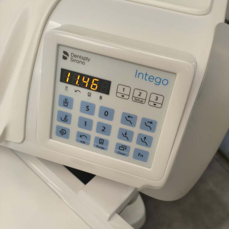 Reparaclinic distribuidor de equipamiento dental profesional en Ayora, Valencia